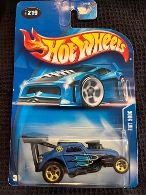 Hot Wheels Blue Fiat 500C Kids Toy Car